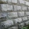 山東五蓮花花崗巖蘑菇石30*60 淺灰色 五蓮紅干掛上墻石材
