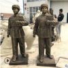 定制鑄銅雷鋒雕塑像英雄偉人雕像校園主題人物雕塑園林廣場擺件